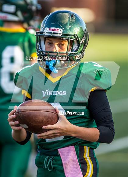 Thumbnail 1 in Woodgrove @ Loudoun Valley photogallery.