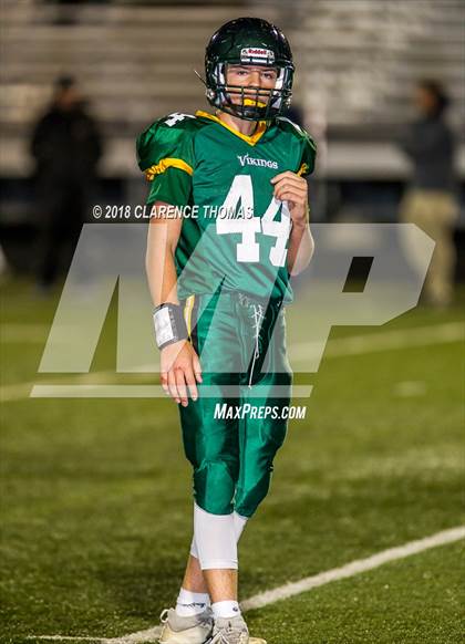 Thumbnail 1 in Woodgrove @ Loudoun Valley photogallery.