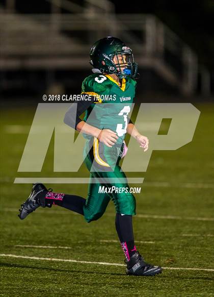 Thumbnail 3 in Woodgrove @ Loudoun Valley photogallery.
