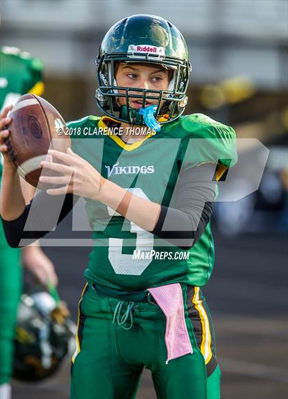 Thumbnail 1 in Woodgrove @ Loudoun Valley photogallery.