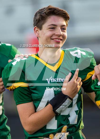 Thumbnail 3 in Woodgrove @ Loudoun Valley photogallery.