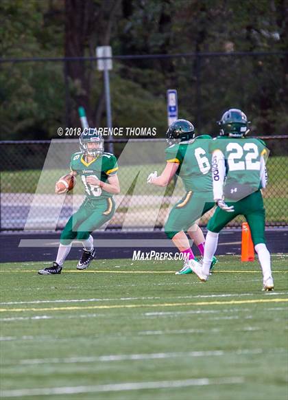 Thumbnail 1 in Woodgrove @ Loudoun Valley photogallery.