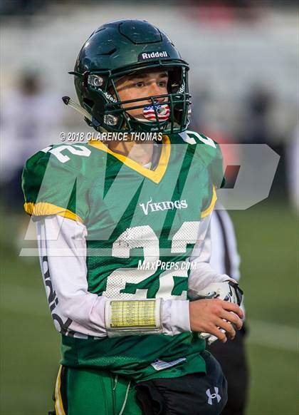 Thumbnail 2 in Woodgrove @ Loudoun Valley photogallery.