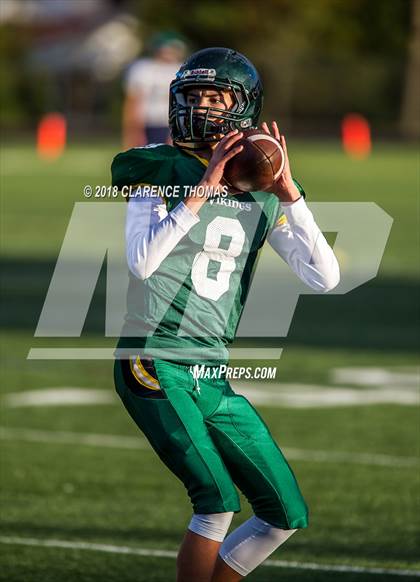 Thumbnail 1 in Woodgrove @ Loudoun Valley photogallery.