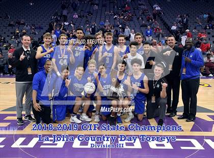 Thumbnail 1 in La Jolla Country Day (CIF State D3 Award Photos) photogallery.