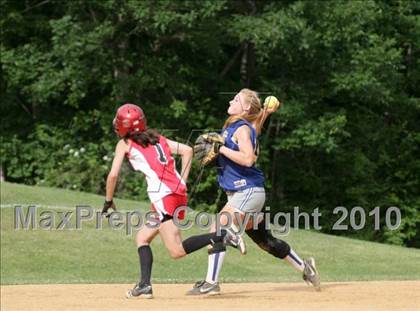 Thumbnail 2 in Chapel Field Christian @ Tuxedo (Section 9 Class C Semifinal) photogallery.