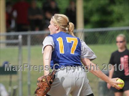 Thumbnail 2 in Chapel Field Christian @ Tuxedo (Section 9 Class C Semifinal) photogallery.