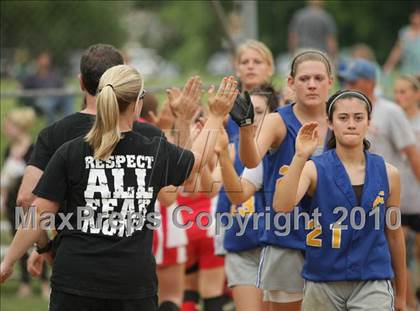 Thumbnail 2 in Chapel Field Christian @ Tuxedo (Section 9 Class C Semifinal) photogallery.
