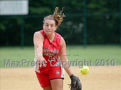 Thumbnail 1 in Chapel Field Christian @ Tuxedo (Section 9 Class C Semifinal) photogallery.