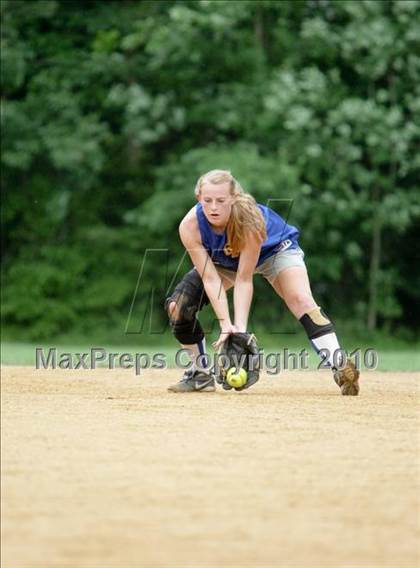 Thumbnail 2 in Chapel Field Christian @ Tuxedo (Section 9 Class C Semifinal) photogallery.
