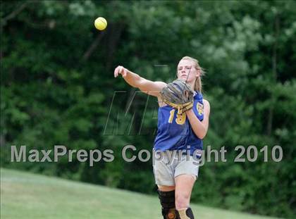 Thumbnail 3 in Chapel Field Christian @ Tuxedo (Section 9 Class C Semifinal) photogallery.