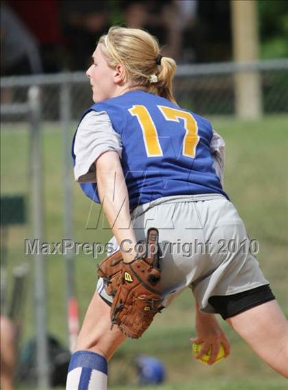 Thumbnail 1 in Chapel Field Christian @ Tuxedo (Section 9 Class C Semifinal) photogallery.