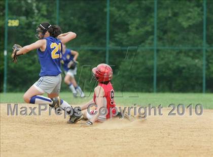 Thumbnail 3 in Chapel Field Christian @ Tuxedo (Section 9 Class C Semifinal) photogallery.