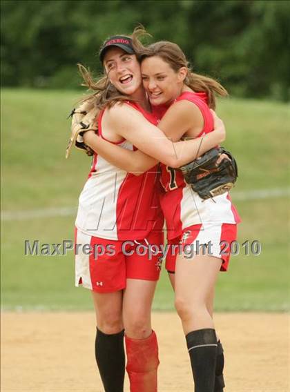 Thumbnail 1 in Chapel Field Christian @ Tuxedo (Section 9 Class C Semifinal) photogallery.