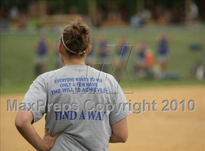 Thumbnail 2 in Chapel Field Christian @ Tuxedo (Section 9 Class C Semifinal) photogallery.