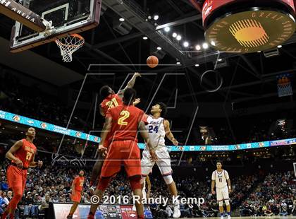 Thumbnail 2 in Rainier Beach vs. Oak Hill  (Bass Pro Tournament of Champions) photogallery.