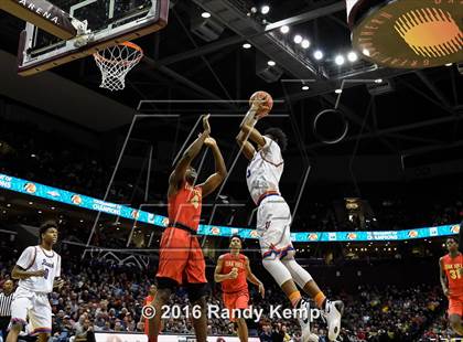 Thumbnail 3 in Rainier Beach vs. Oak Hill  (Bass Pro Tournament of Champions) photogallery.