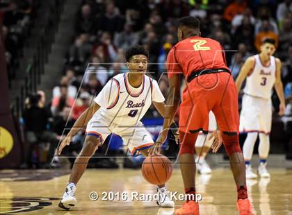 Thumbnail 1 in Rainier Beach vs. Oak Hill  (Bass Pro Tournament of Champions) photogallery.