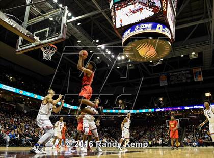 Thumbnail 2 in Rainier Beach vs. Oak Hill  (Bass Pro Tournament of Champions) photogallery.