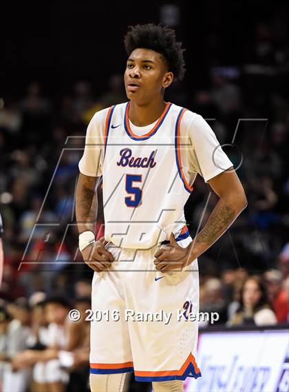 Thumbnail 2 in Rainier Beach vs. Oak Hill  (Bass Pro Tournament of Champions) photogallery.