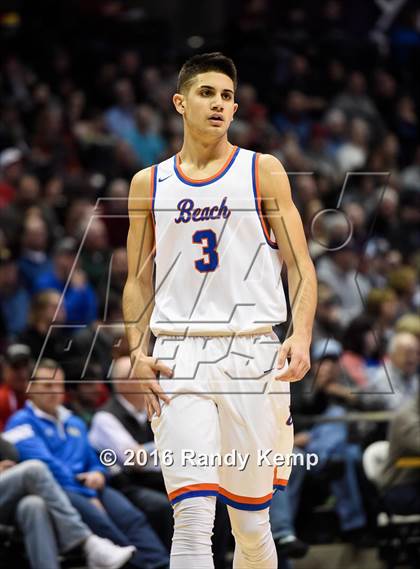 Thumbnail 3 in Rainier Beach vs. Oak Hill  (Bass Pro Tournament of Champions) photogallery.
