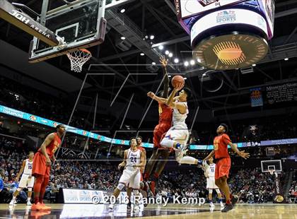 Thumbnail 1 in Rainier Beach vs. Oak Hill  (Bass Pro Tournament of Champions) photogallery.