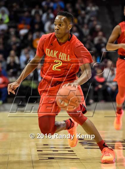 Thumbnail 2 in Rainier Beach vs. Oak Hill  (Bass Pro Tournament of Champions) photogallery.