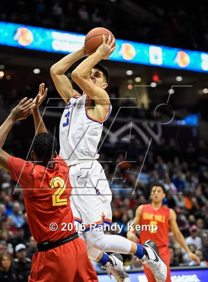 Thumbnail 2 in Rainier Beach vs. Oak Hill  (Bass Pro Tournament of Champions) photogallery.