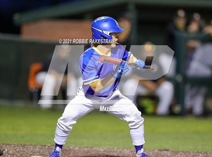 Thumbnail 2 in Corsicana vs. Forney (UIL 5A Bi-District) photogallery.