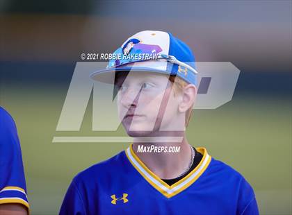 Thumbnail 1 in Corsicana vs. Forney (UIL 5A Bi-District) photogallery.