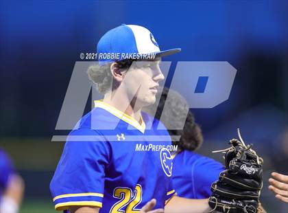Thumbnail 3 in Corsicana vs. Forney (UIL 5A Bi-District) photogallery.