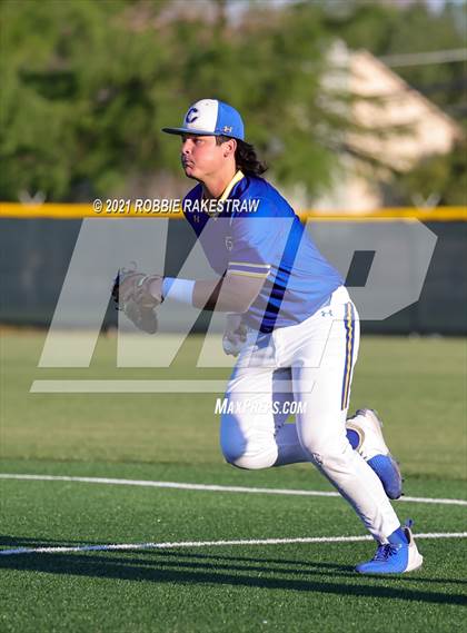 Thumbnail 2 in Corsicana vs. Forney (UIL 5A Bi-District) photogallery.