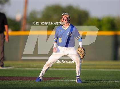 Thumbnail 2 in Corsicana vs. Forney (UIL 5A Bi-District) photogallery.