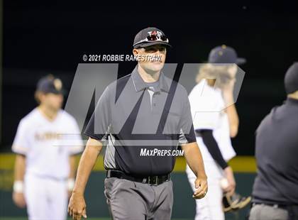 Thumbnail 3 in Corsicana vs. Forney (UIL 5A Bi-District) photogallery.
