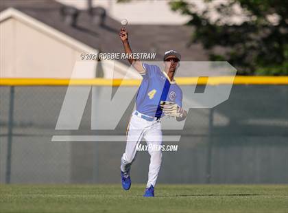 Thumbnail 2 in Corsicana vs. Forney (UIL 5A Bi-District) photogallery.