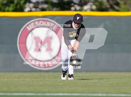 Thumbnail 1 in Corsicana vs. Forney (UIL 5A Bi-District) photogallery.
