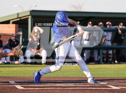 Thumbnail 3 in Corsicana vs. Forney (UIL 5A Bi-District) photogallery.