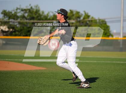 Thumbnail 3 in Corsicana vs. Forney (UIL 5A Bi-District) photogallery.