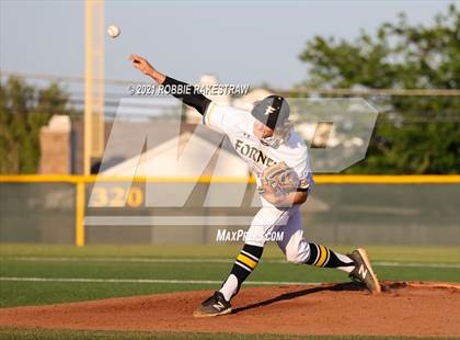 Thumbnail 3 in Corsicana vs. Forney (UIL 5A Bi-District) photogallery.