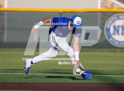 Thumbnail 3 in Corsicana vs. Forney (UIL 5A Bi-District) photogallery.