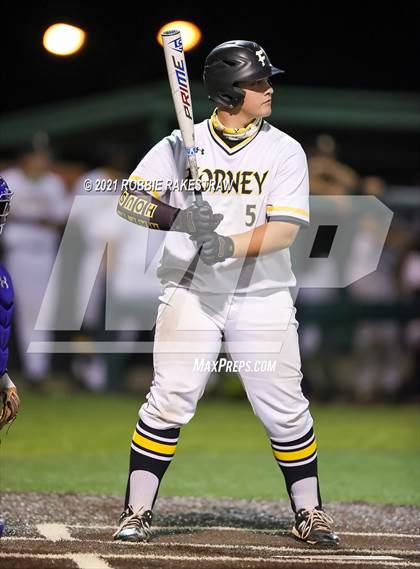 Thumbnail 1 in Corsicana vs. Forney (UIL 5A Bi-District) photogallery.