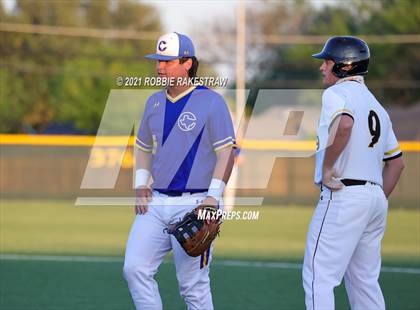Thumbnail 3 in Corsicana vs. Forney (UIL 5A Bi-District) photogallery.