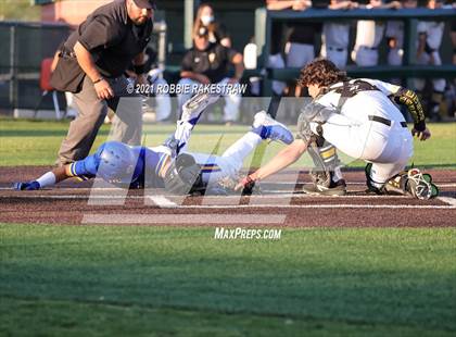 Thumbnail 3 in Corsicana vs. Forney (UIL 5A Bi-District) photogallery.