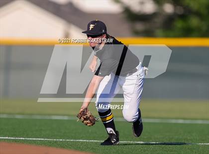 Thumbnail 1 in Corsicana vs. Forney (UIL 5A Bi-District) photogallery.