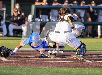 Thumbnail 1 in Corsicana vs. Forney (UIL 5A Bi-District) photogallery.