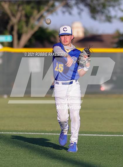 Thumbnail 1 in Corsicana vs. Forney (UIL 5A Bi-District) photogallery.
