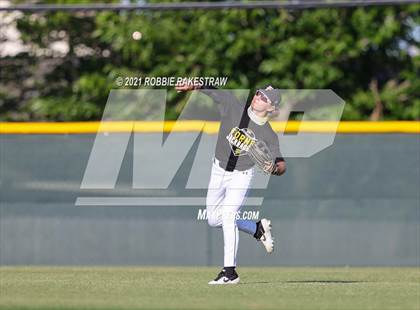 Thumbnail 2 in Corsicana vs. Forney (UIL 5A Bi-District) photogallery.