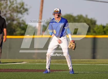 Thumbnail 3 in Corsicana vs. Forney (UIL 5A Bi-District) photogallery.