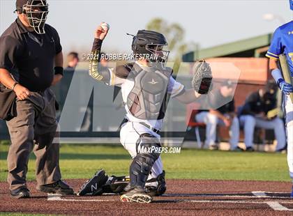Thumbnail 1 in Corsicana vs. Forney (UIL 5A Bi-District) photogallery.