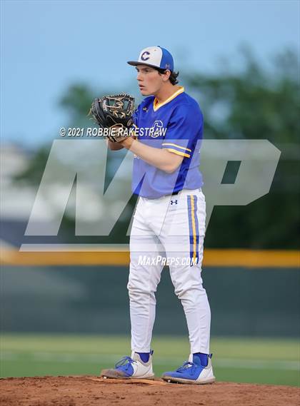 Thumbnail 3 in Corsicana vs. Forney (UIL 5A Bi-District) photogallery.
